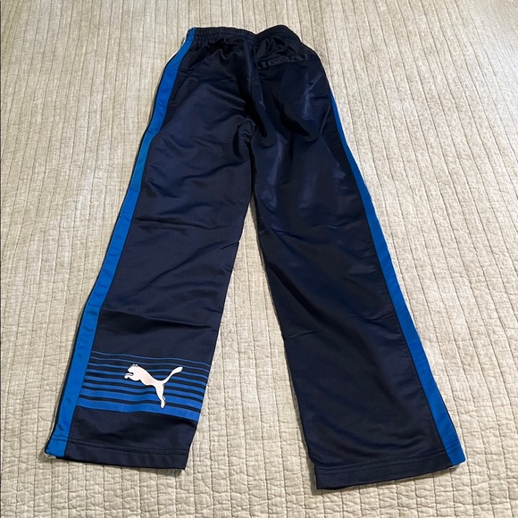 🔥🔥Puma Blue and White Athletic Tracksuit - Picture 14 of 16